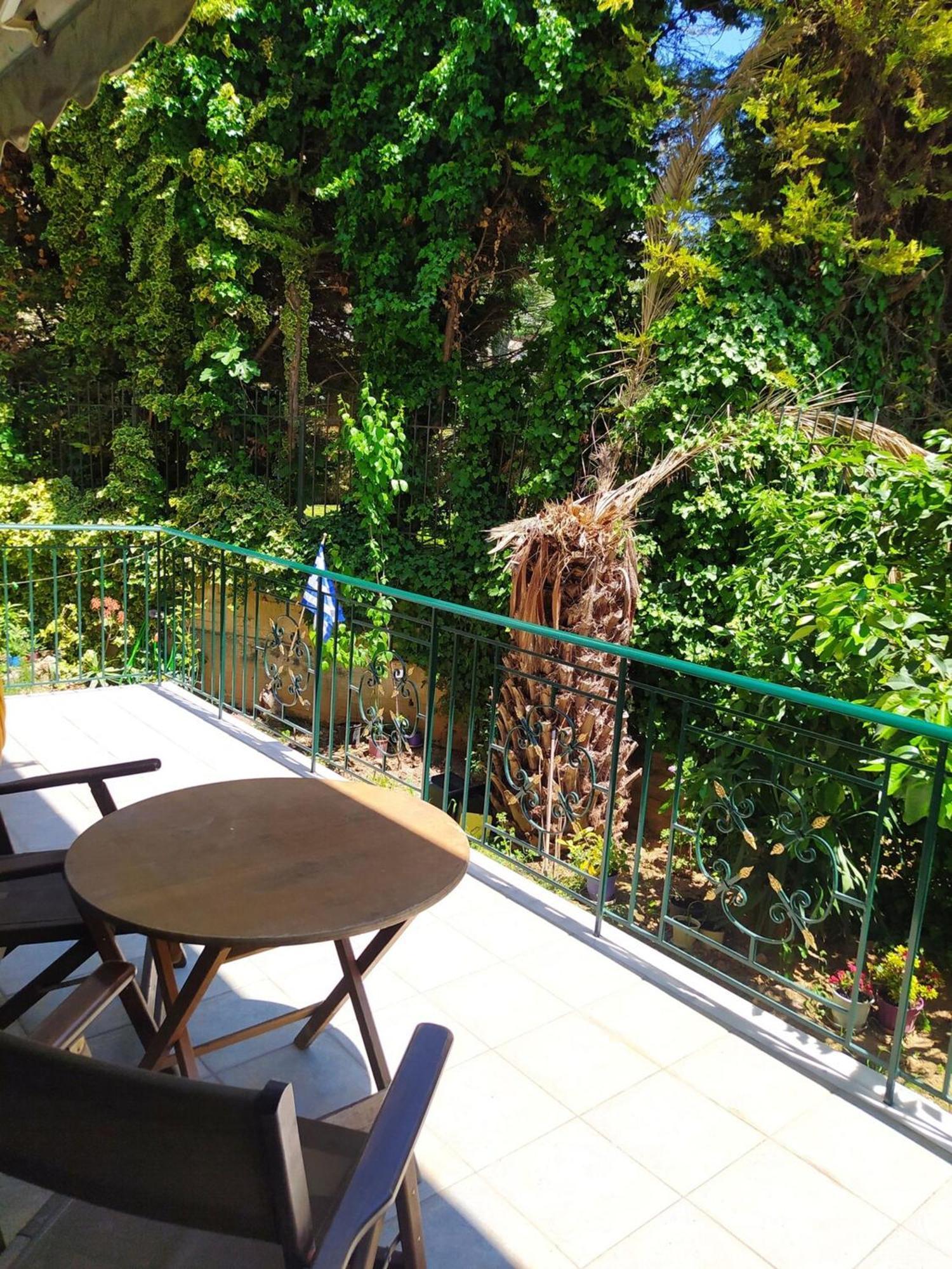 Marousi Comfy Apartment With Balcony Atena Exterior foto